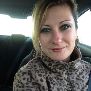 Meet your Posher, Josette